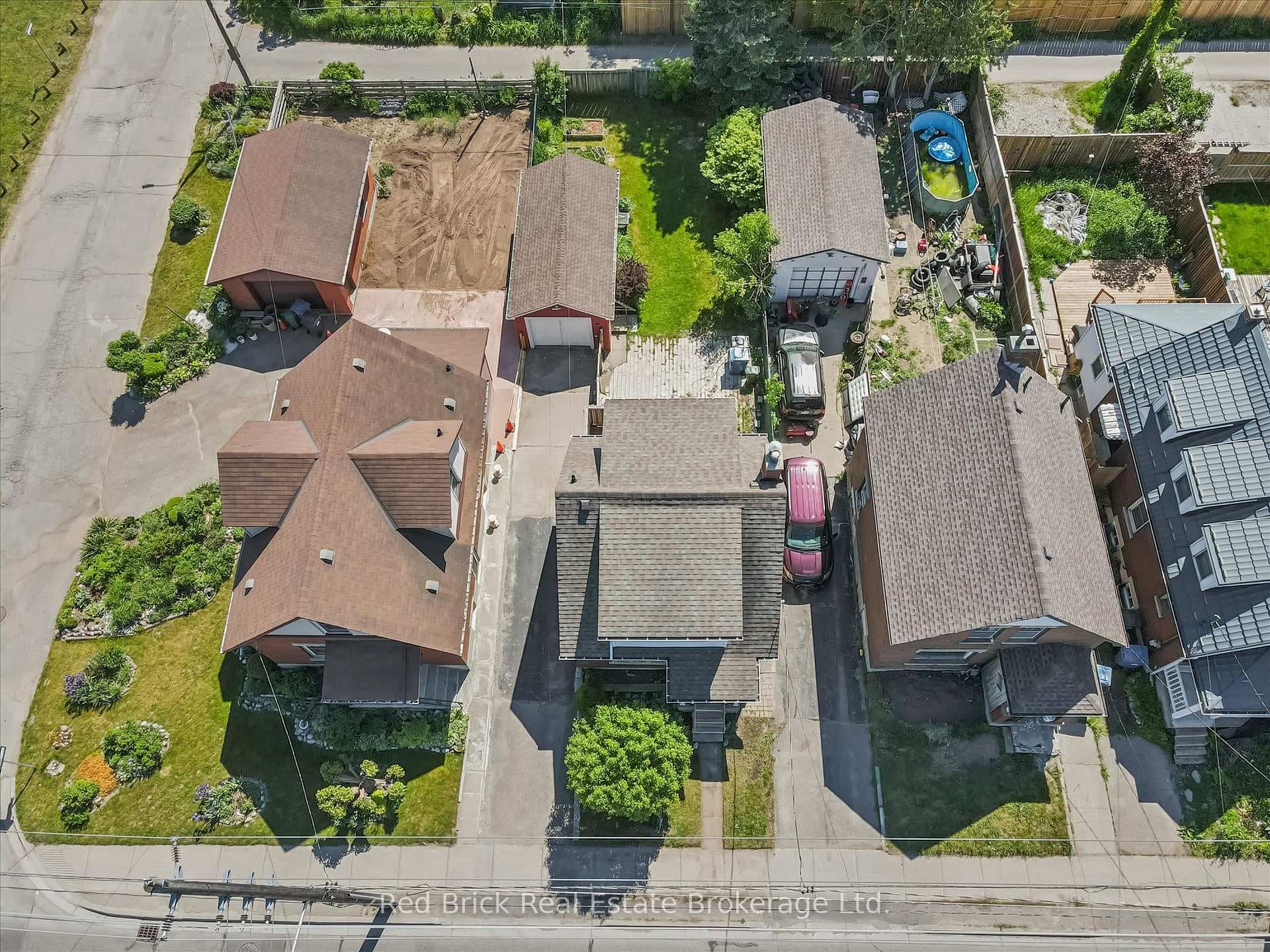 241 Victoria Road photo 35