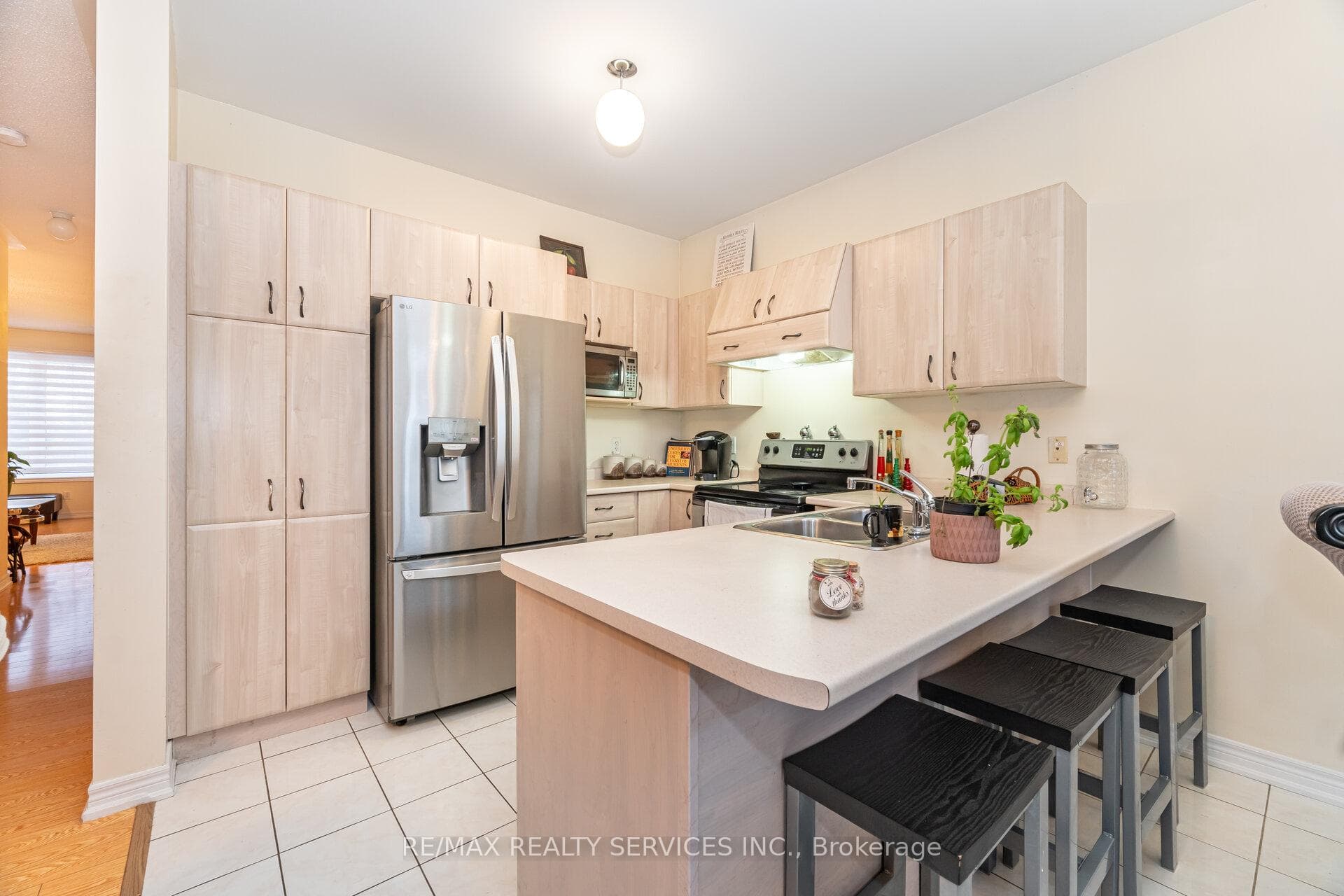 47 Tomabrook Crescent photo 11