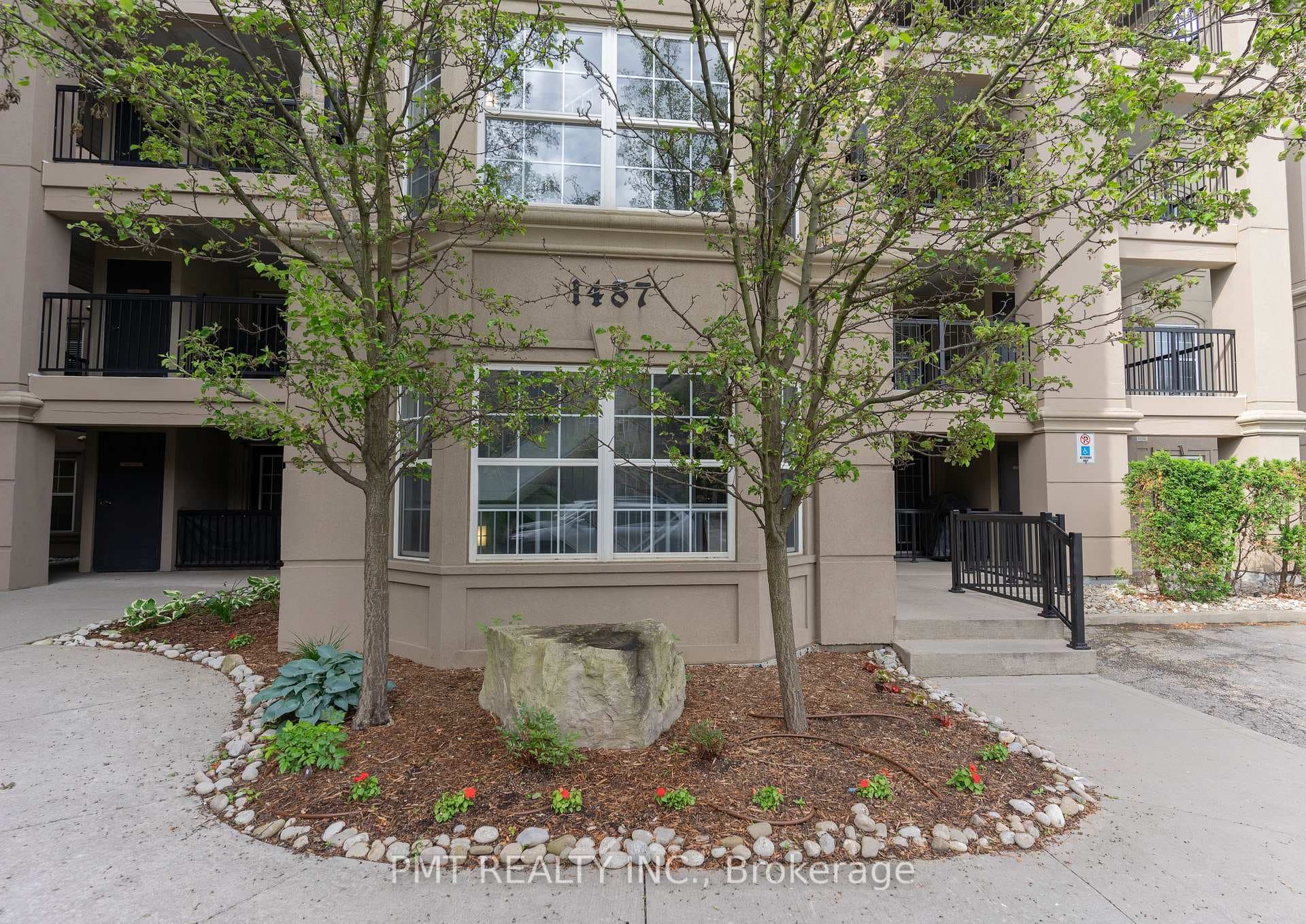 1487 Maple Avenue Unit 102 photo 15