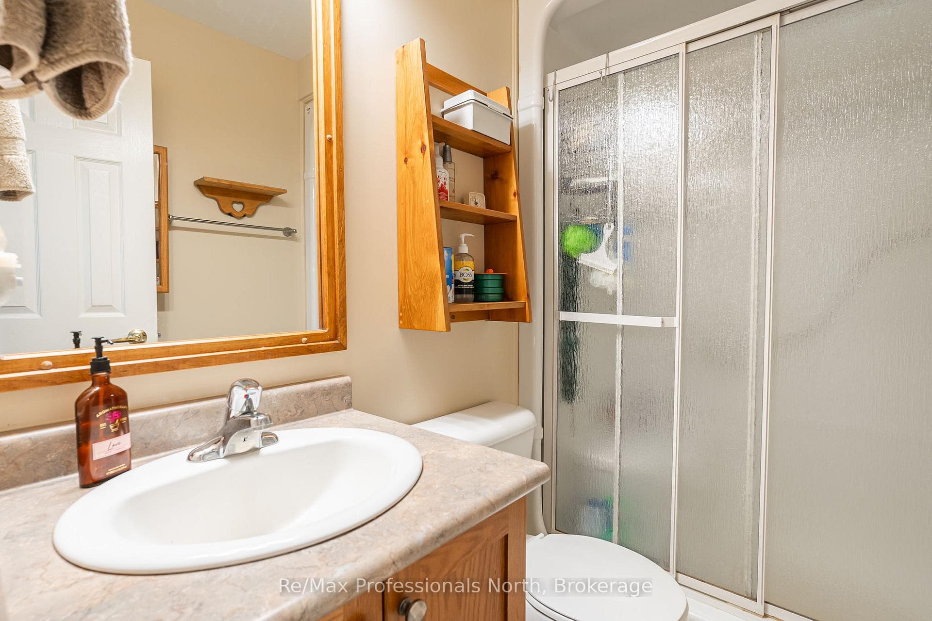 17 Meadows End Crescent photo 17
