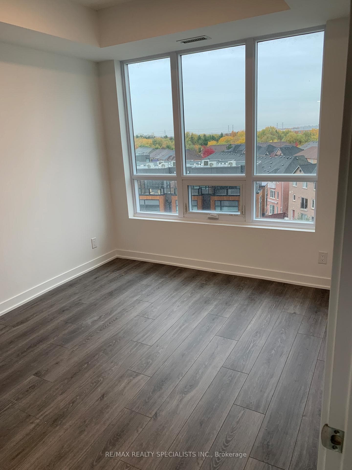 225 Malta Avenue Unit 510 photo 4