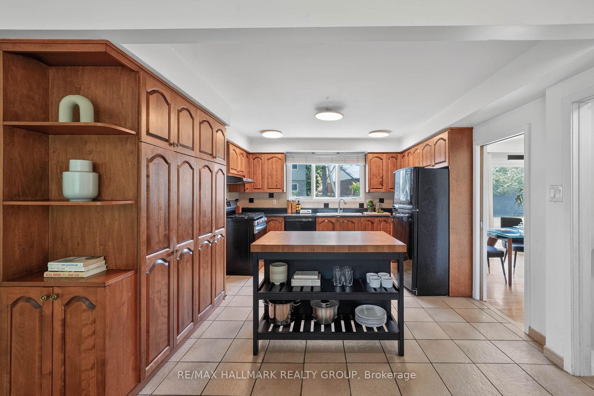 1038 Arnot Road photo 13