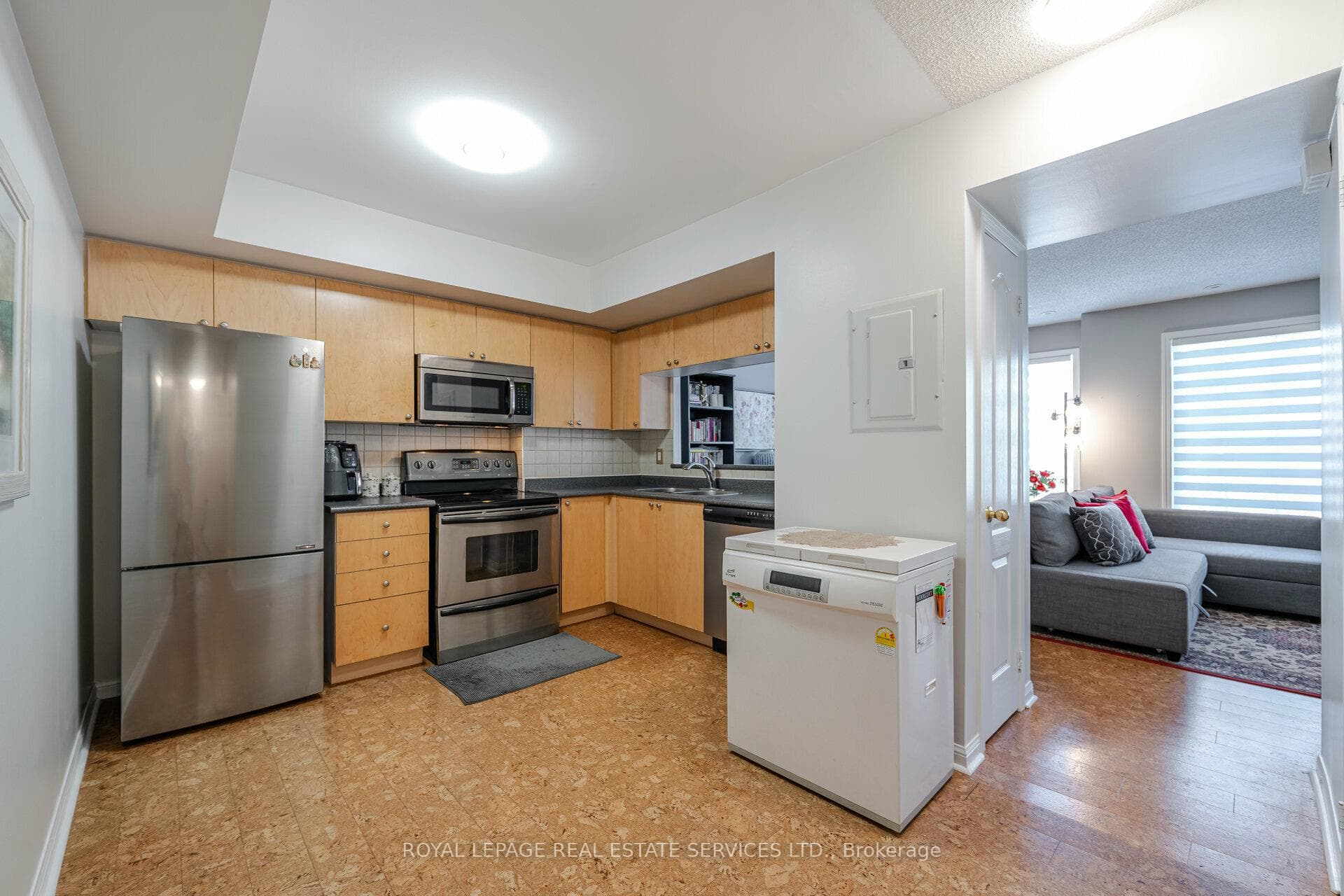 5 Everson Drive Unit 1139 photo 9