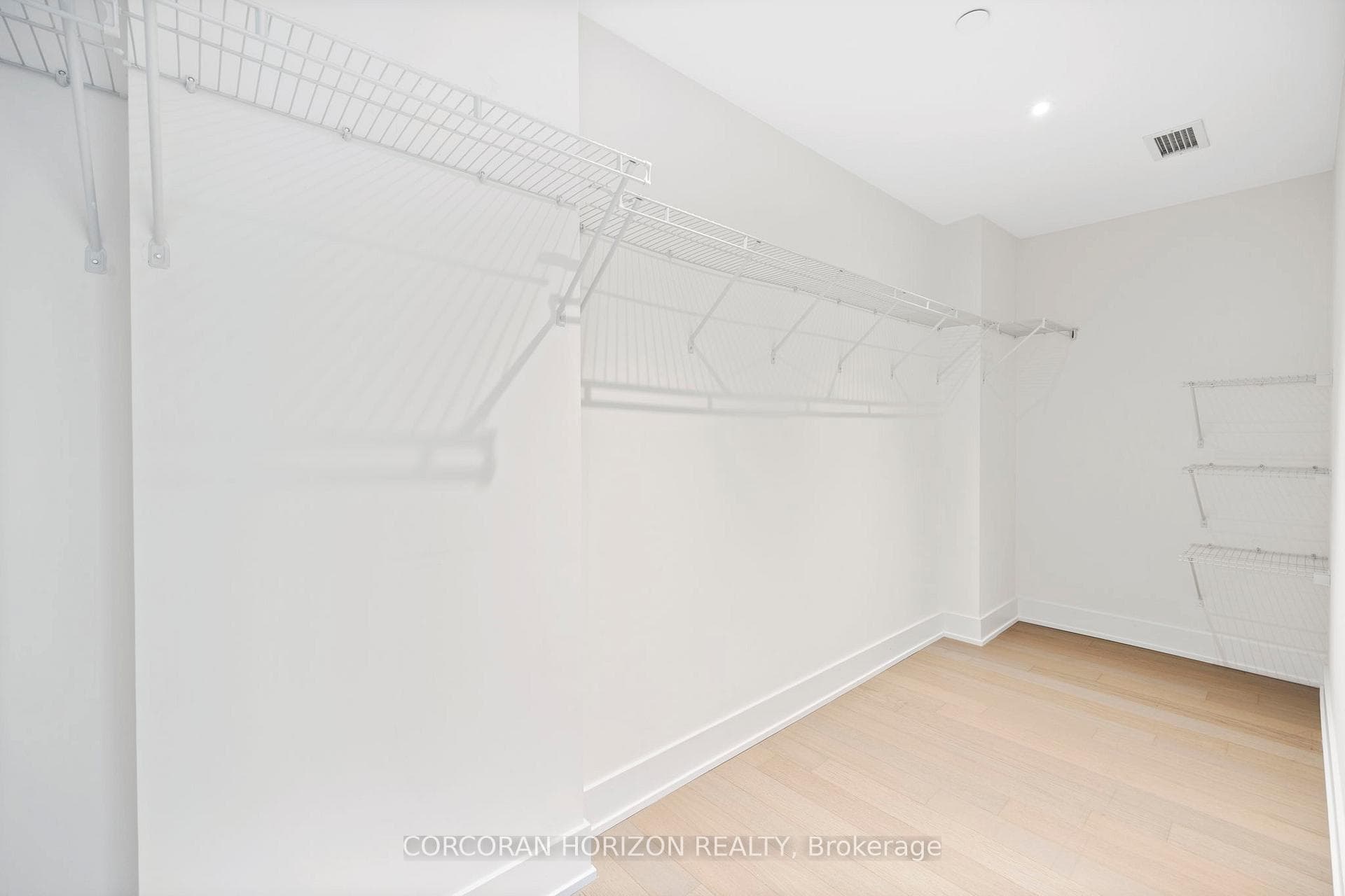 6 Jackes Avenue Unit 807 photo 25
