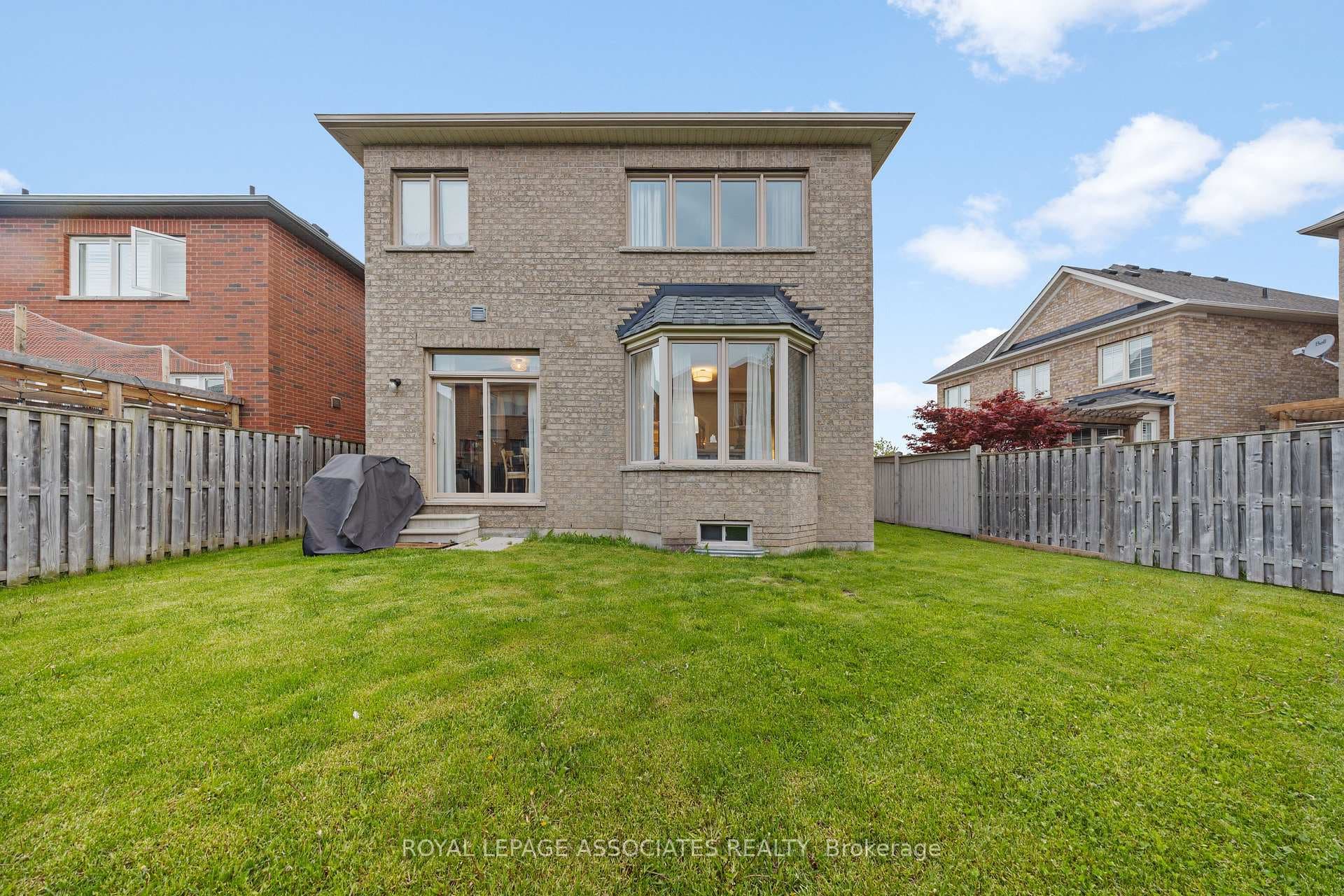 38 Sweetner Drive photo 34