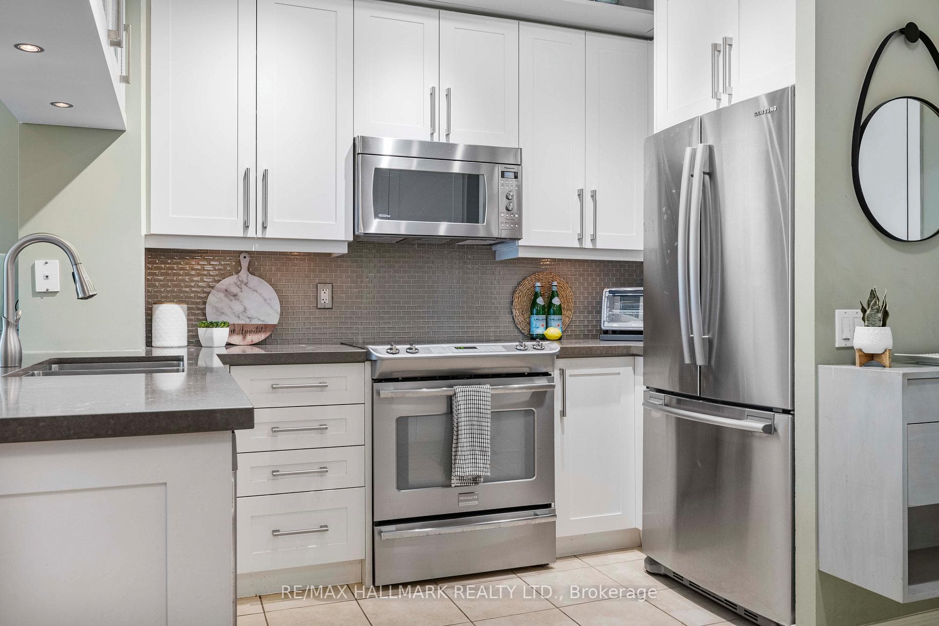 9 Boardwalk Drive Unit 224 photo 10