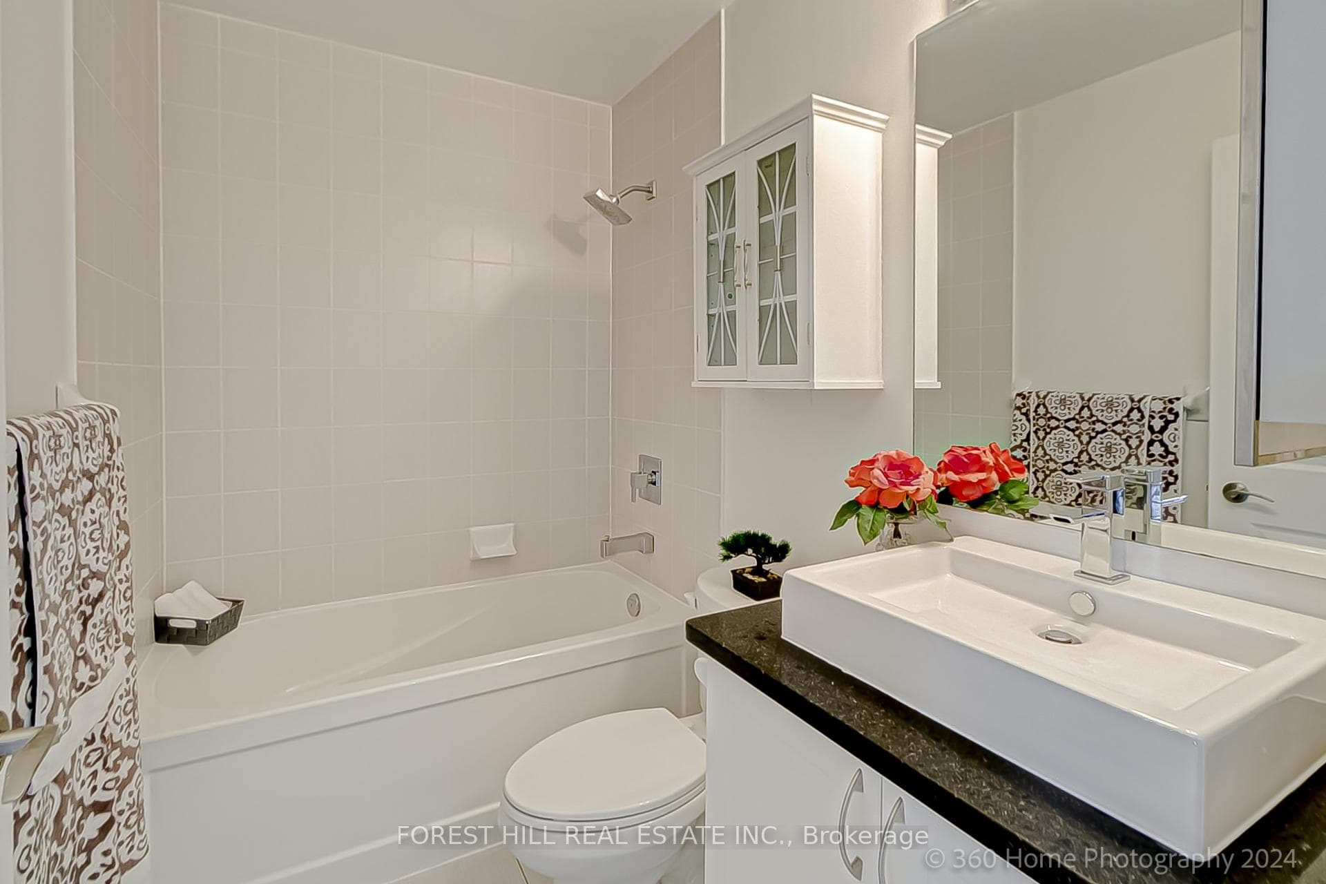 339 Rathburn Road Unit 311 photo 10