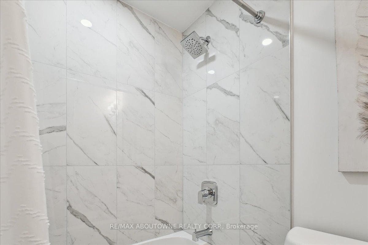 1580 Reeves Gate Unit 29 photo 20