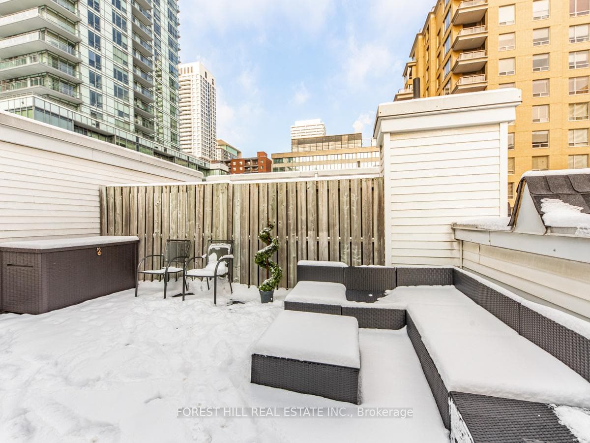 87 Lillian Street Unit 17 photo 19