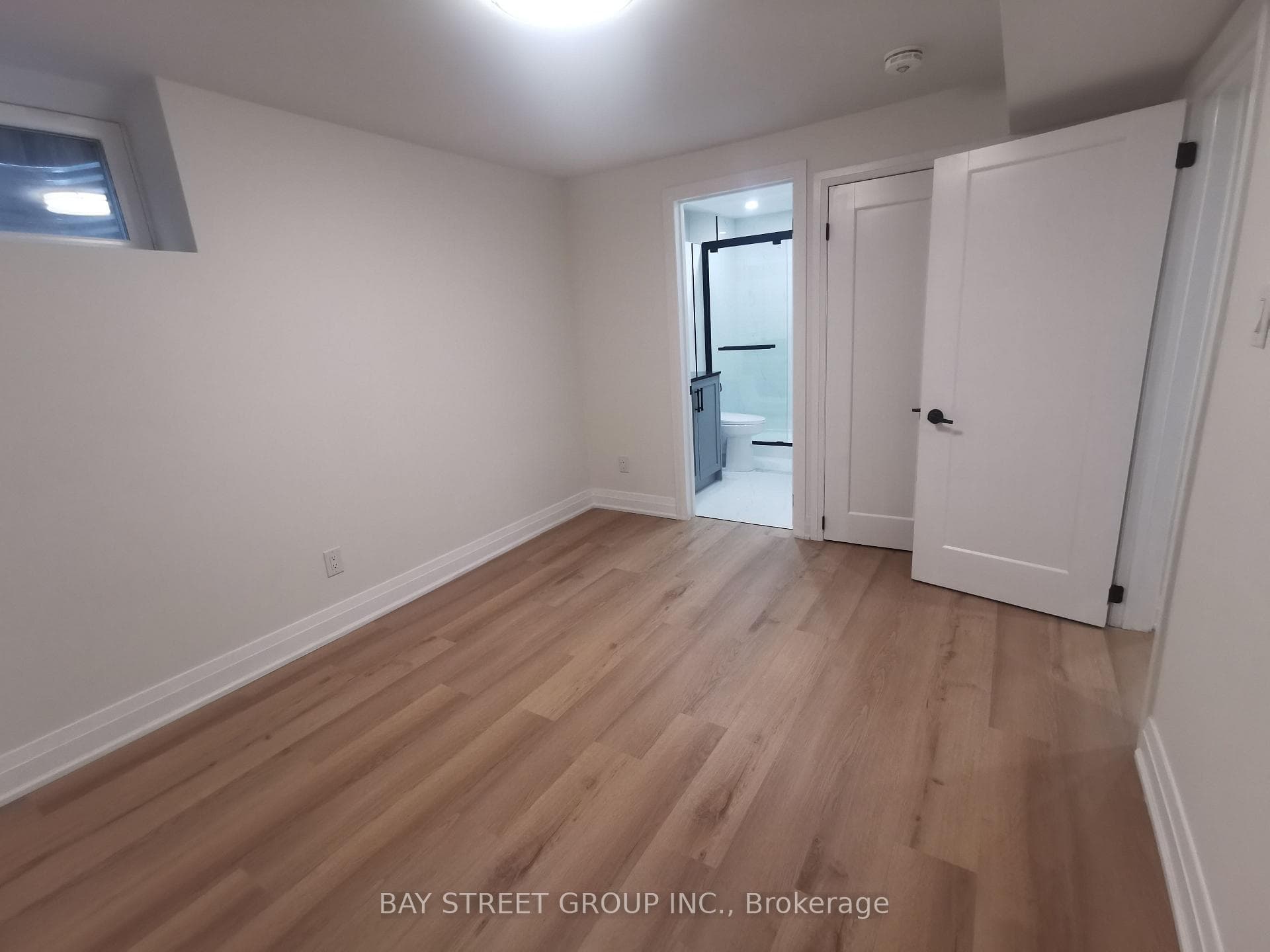 3 Feltham Road Unit Basement photo 20