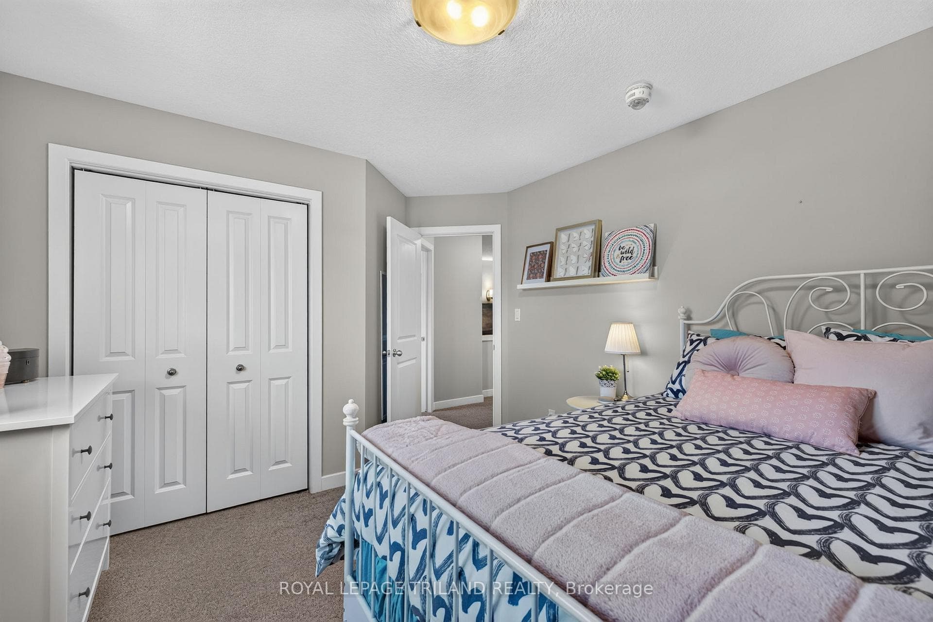 11 Empire Parkway photo 30