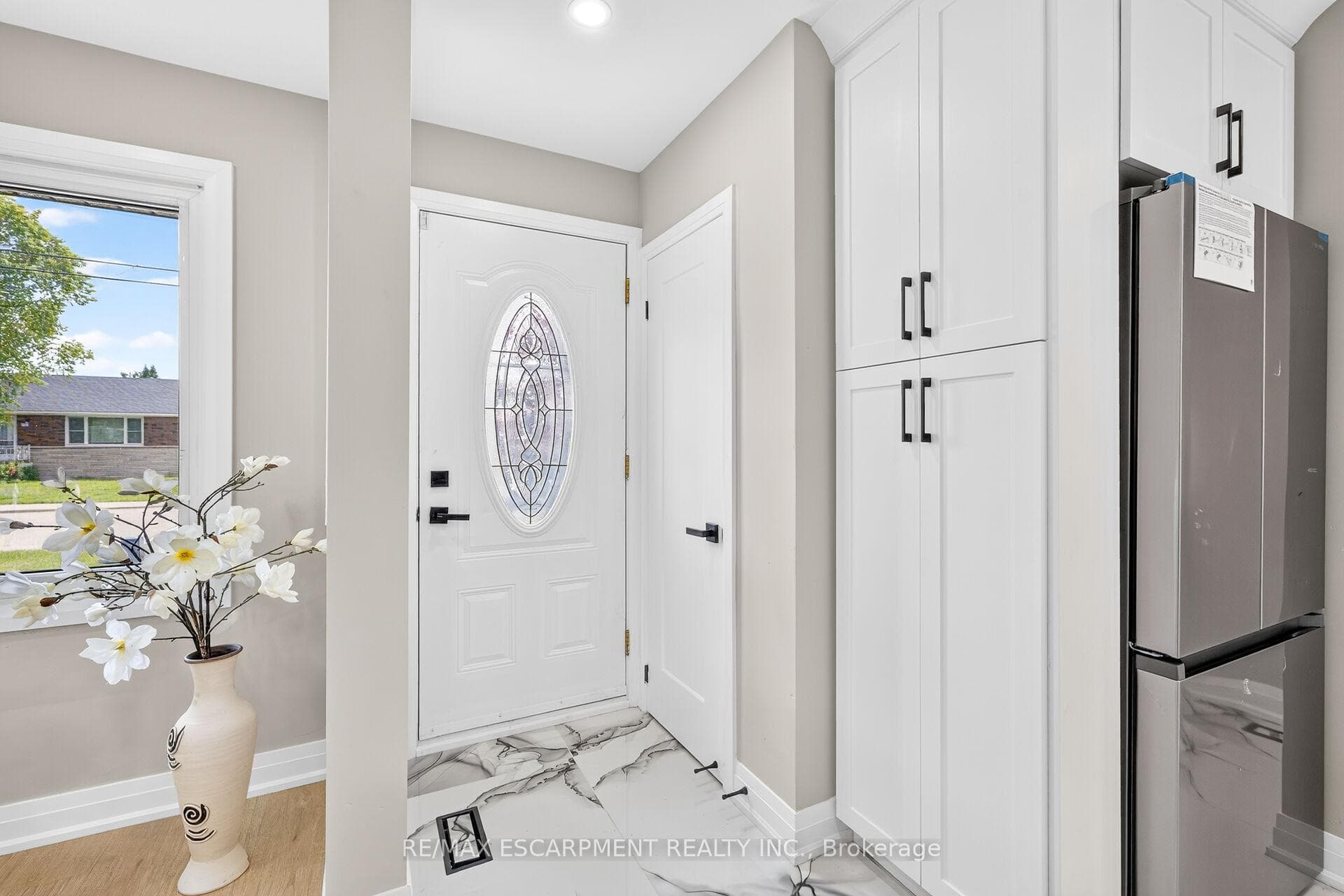 150 Howard Avenue photo 25