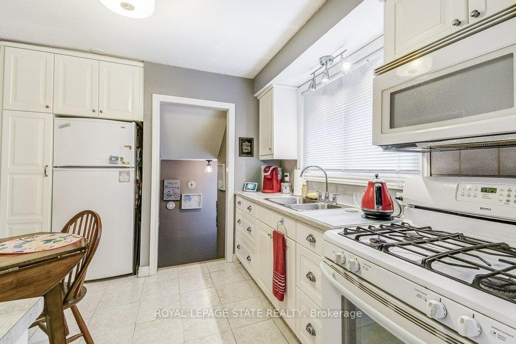 11 Ramsey Crescent photo 12