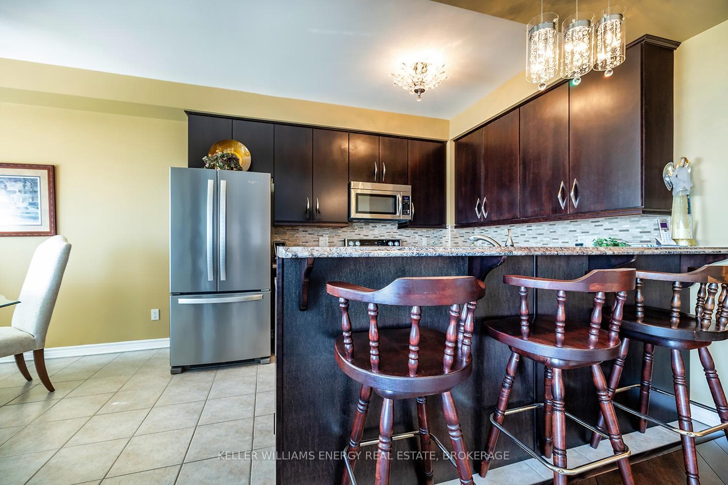 395 Lakebreeze Drive Unit 202 photo 10