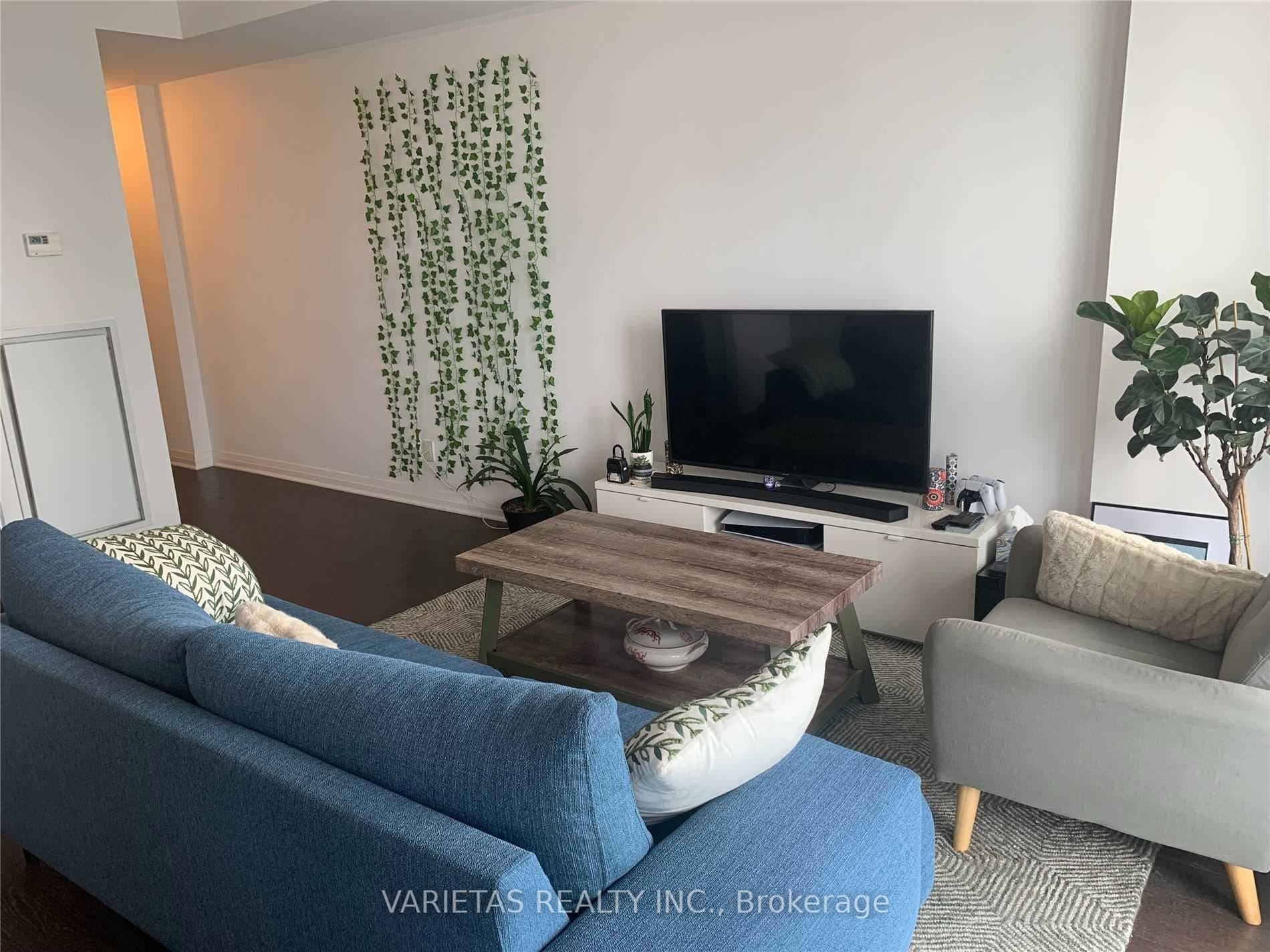 8 Mercer Street Unit 2010 photo 6
