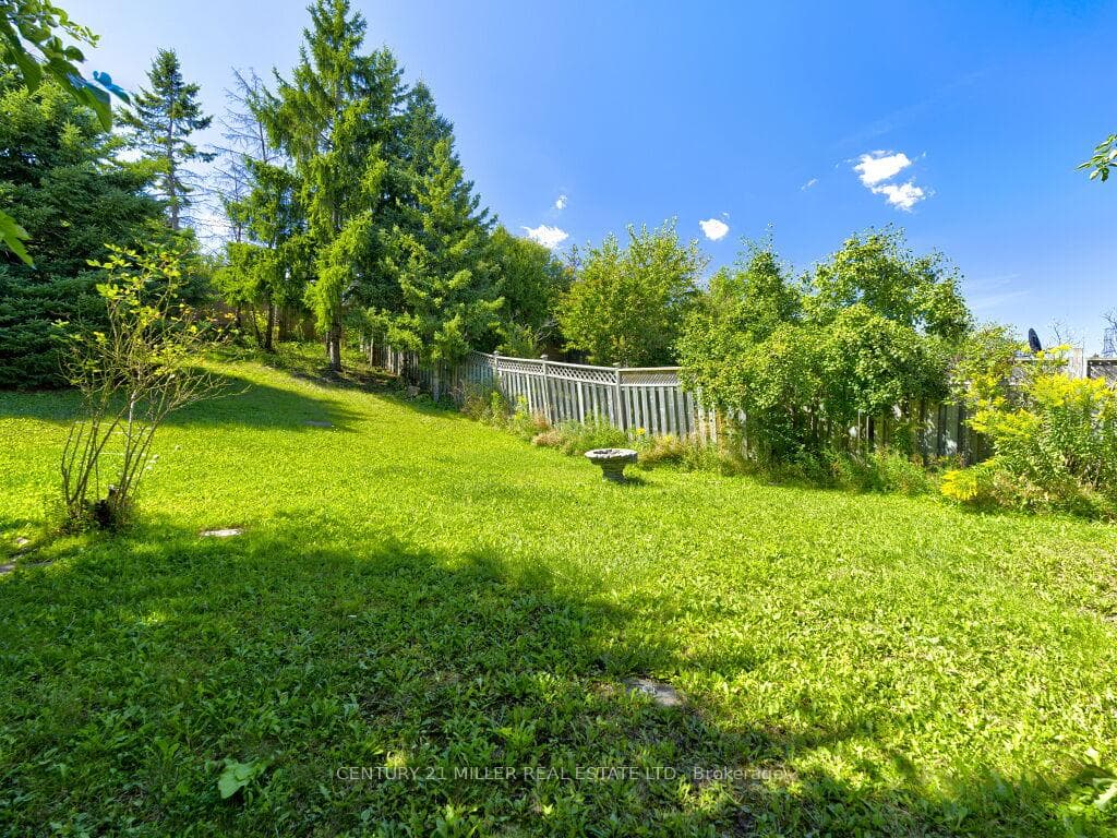 4252 Sugarbush Road photo 39