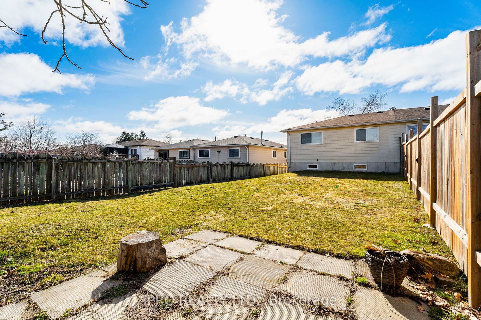 11 Magnolia Drive photo 43