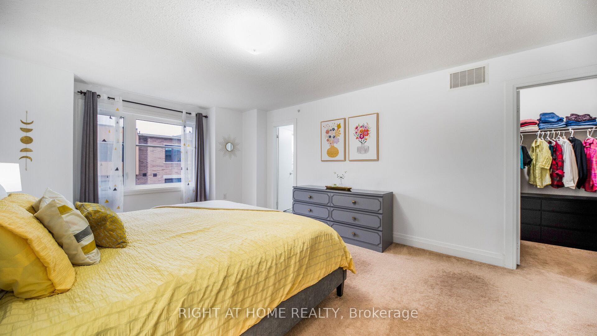 9 Jerseyville Way photo 22