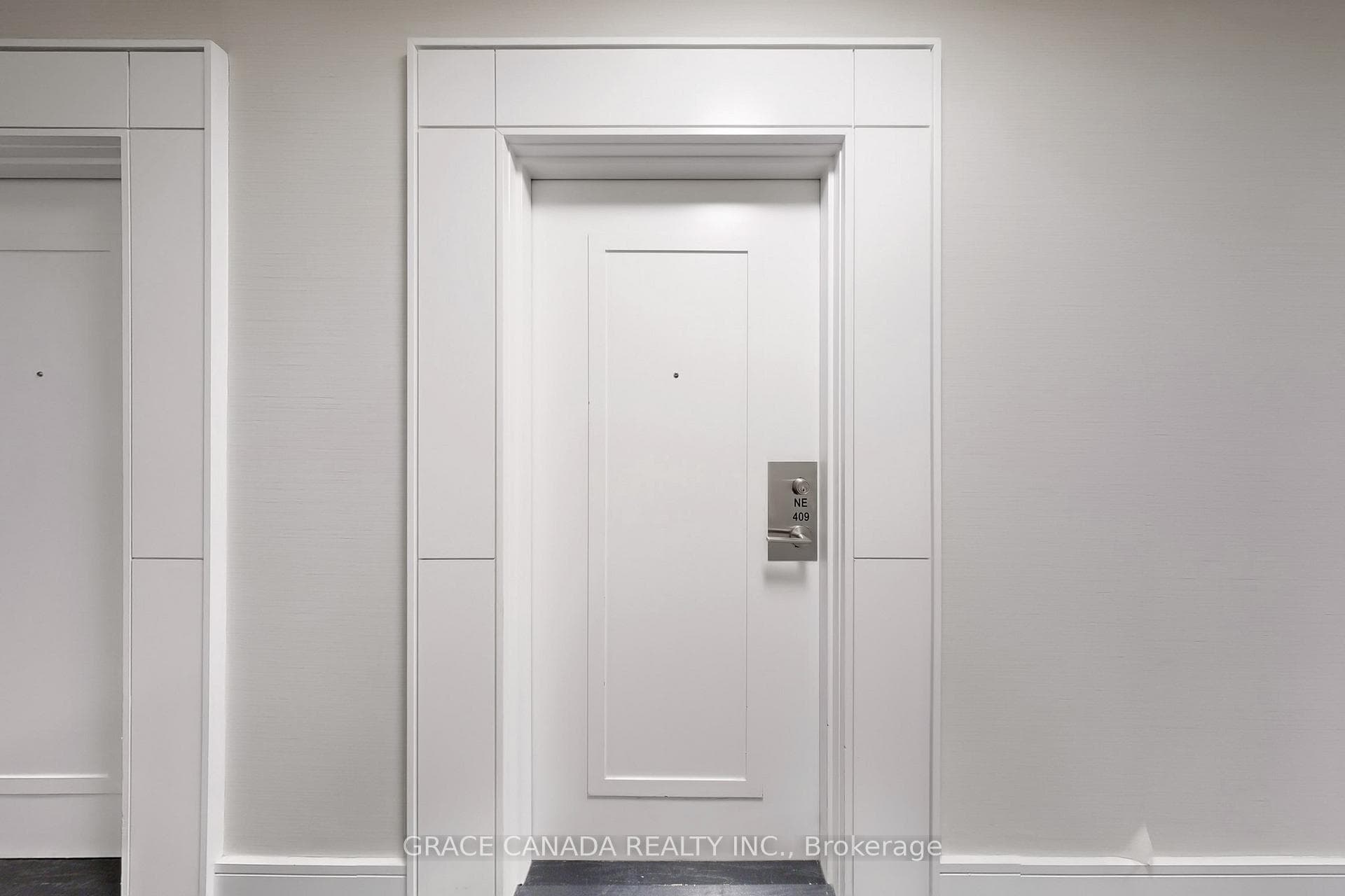9205 Yonge Street Unit 409 photo 9