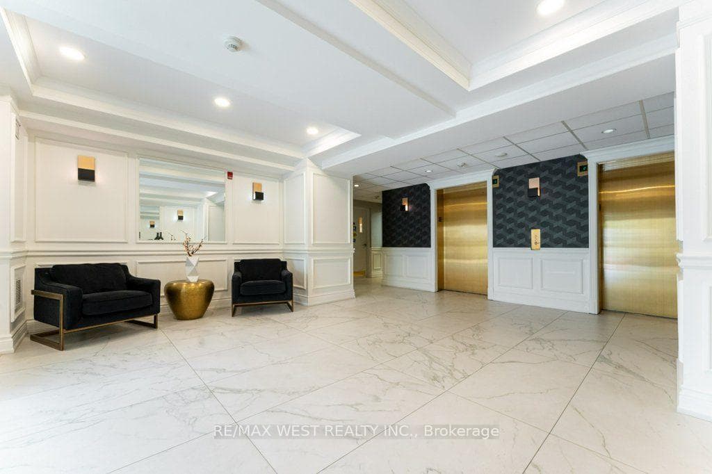 4620 Highway 7 Avenue Unit PH 413 photo 4