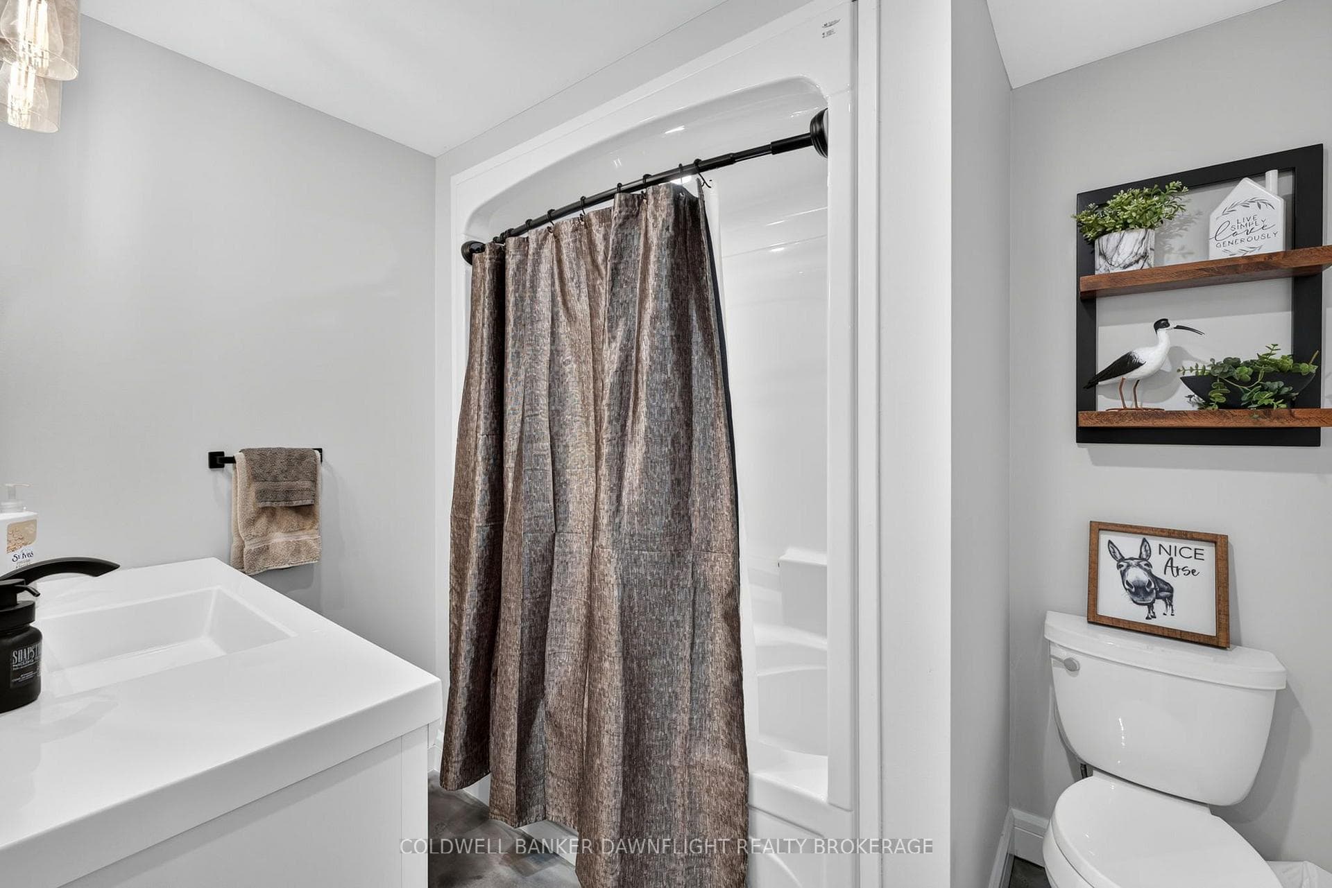51 Snider Crescent photo 33