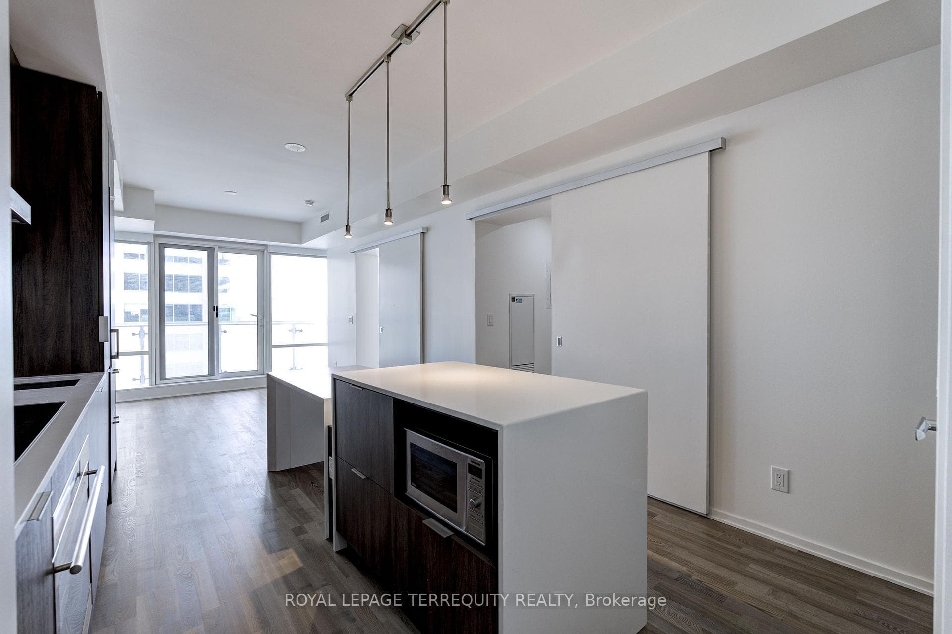 1 Bloor Street Unit 2712 photo 16