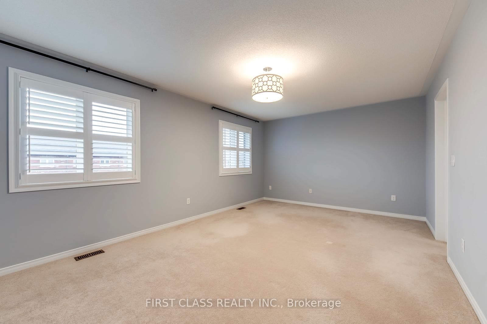 651 Farmstead Drive Unit 39 photo 21