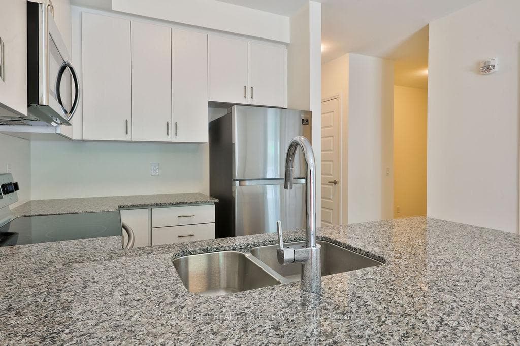 128 Grovewood Common N/A Unit 125 photo 9