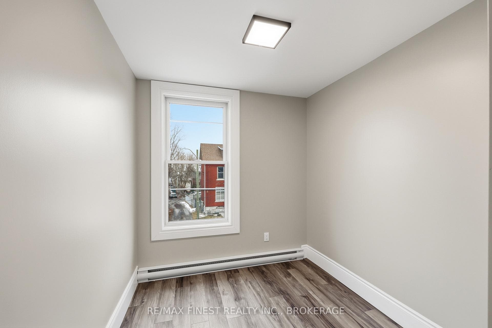 184 Montreal Street photo 26