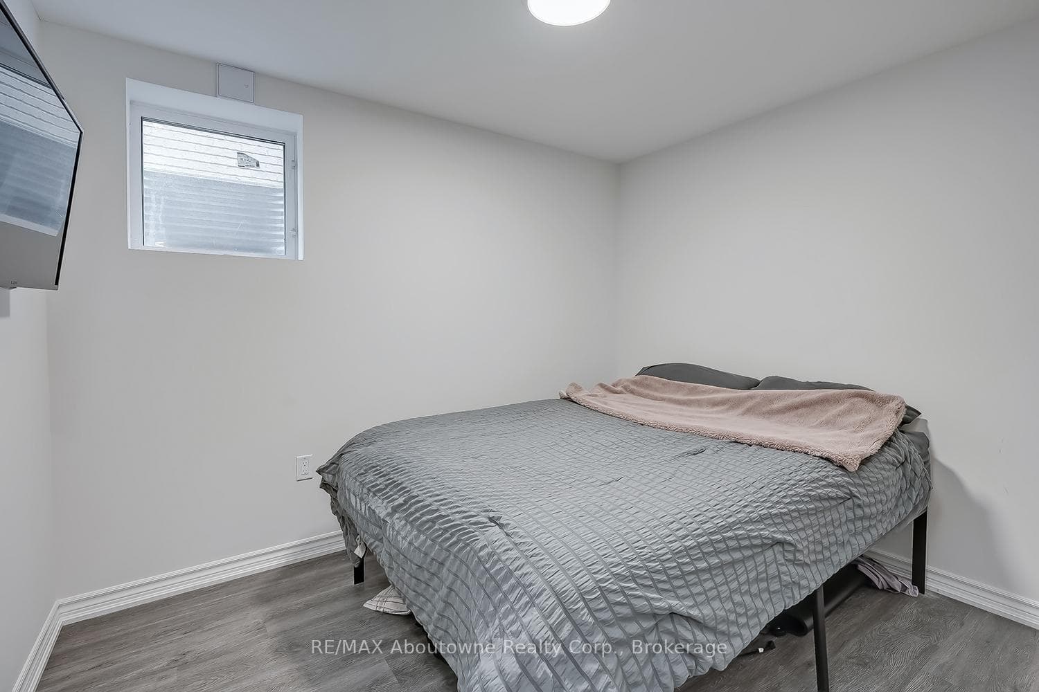 1548 Carr Landing photo 33