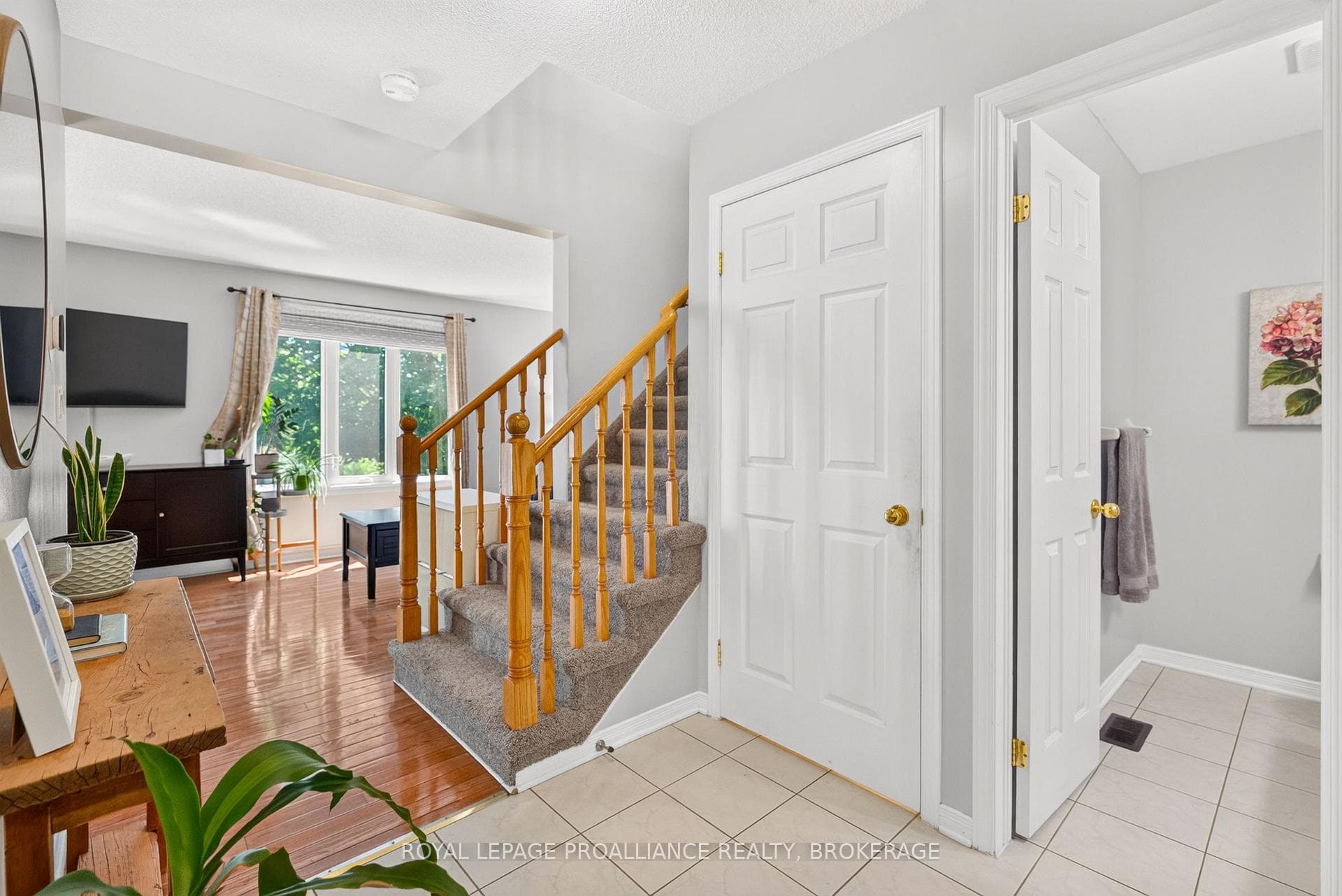 1067 Acadia Drive photo 7