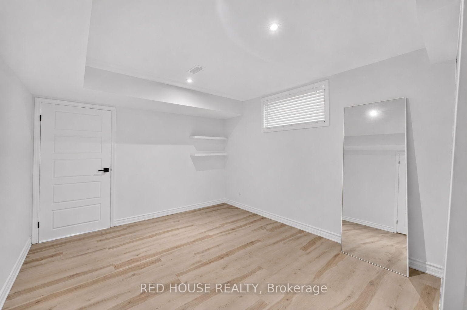 1262 Trudeau Drive photo 29