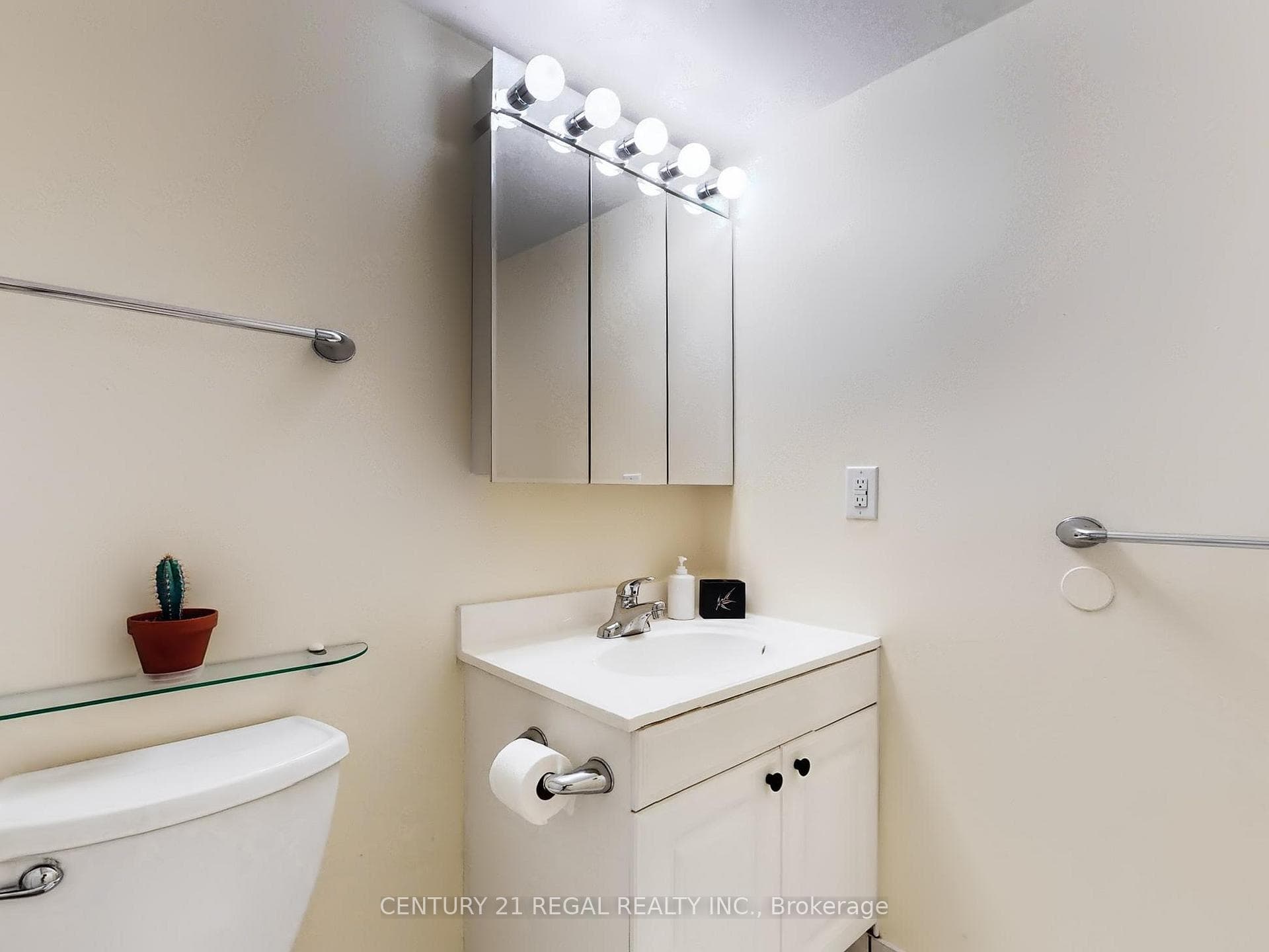 1210 Radom Street Unit 108 photo 27
