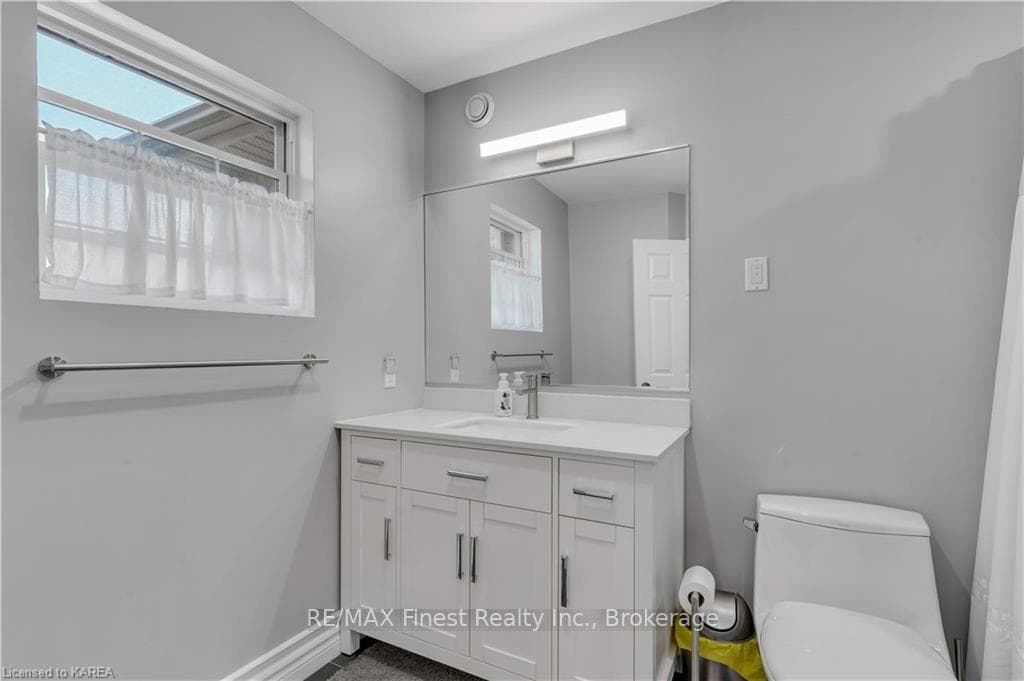 121 JESSUP Lane photo 29