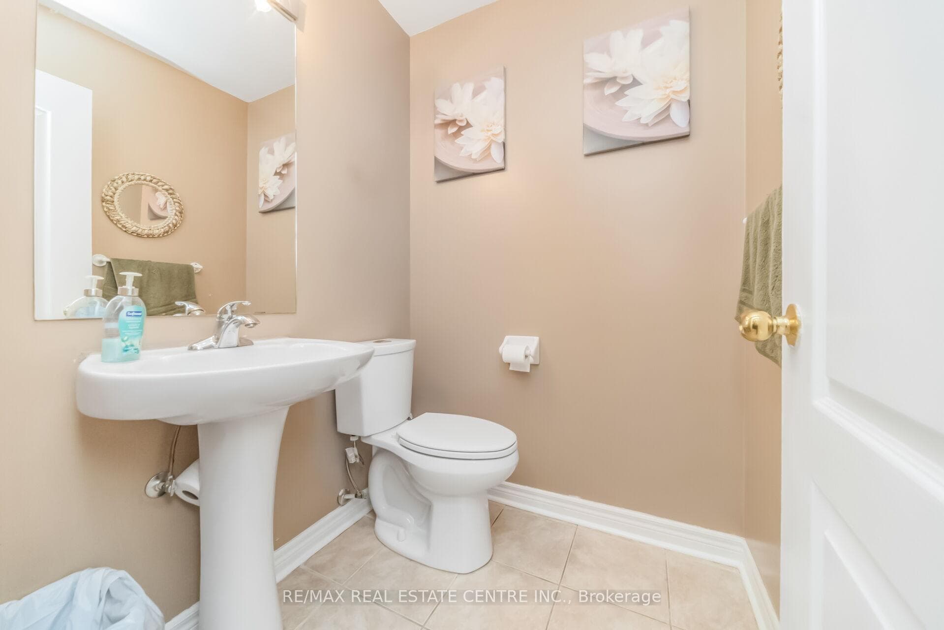 70 Carmel Crescent photo 24