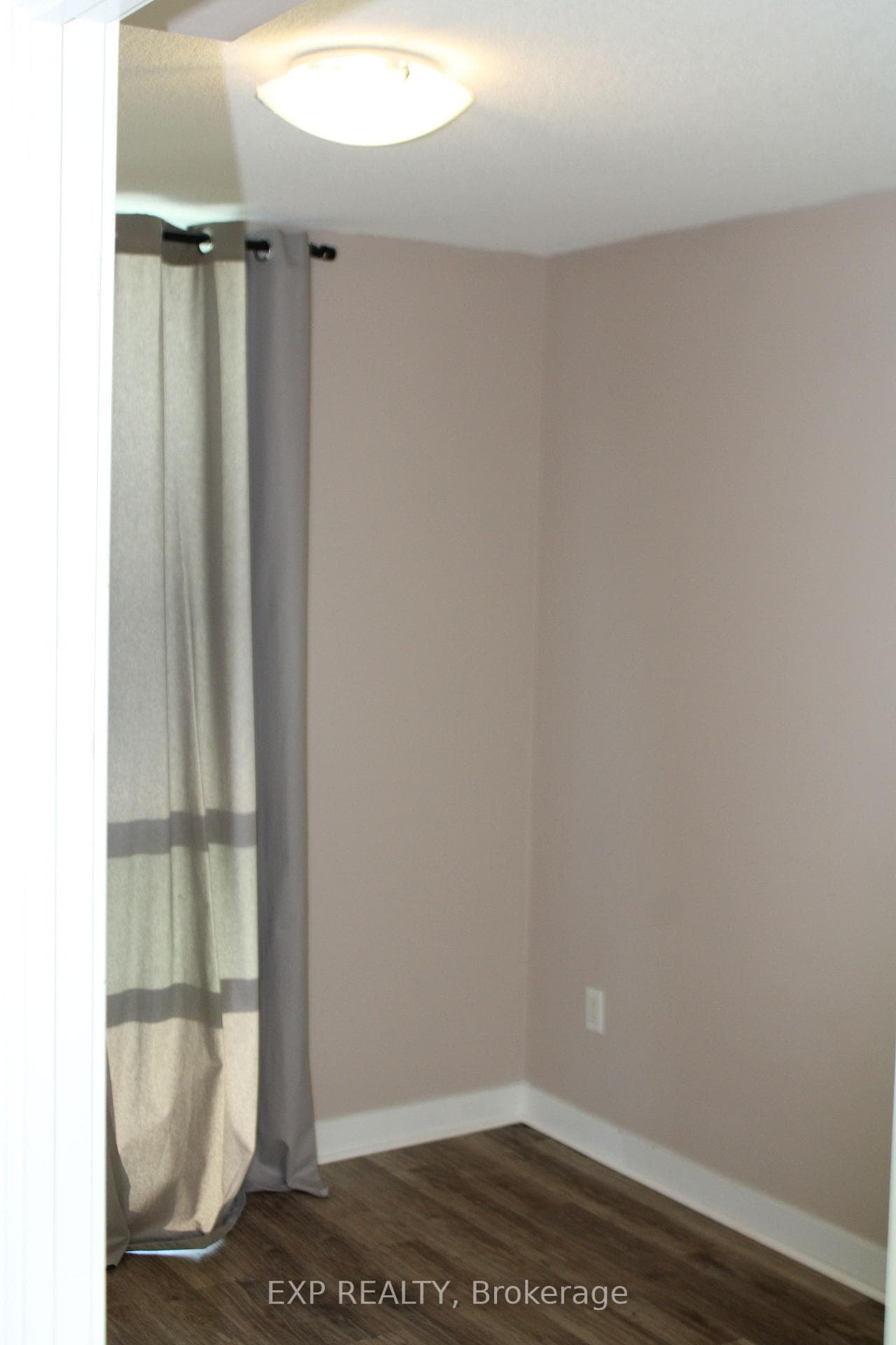 5740 Yonge Street Unit 1407 photo 7