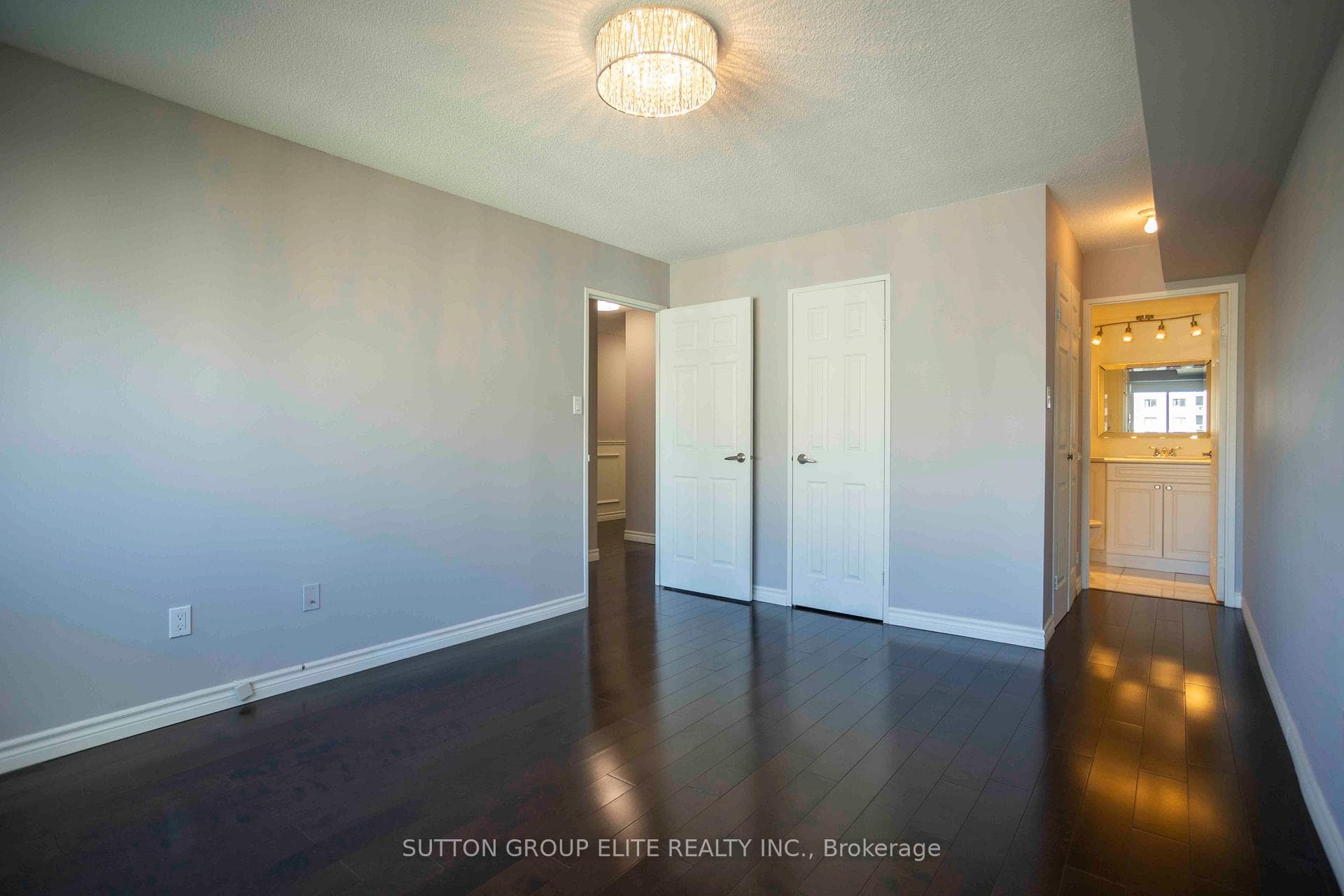 50 Elm Drive Unit 1704 photo 23