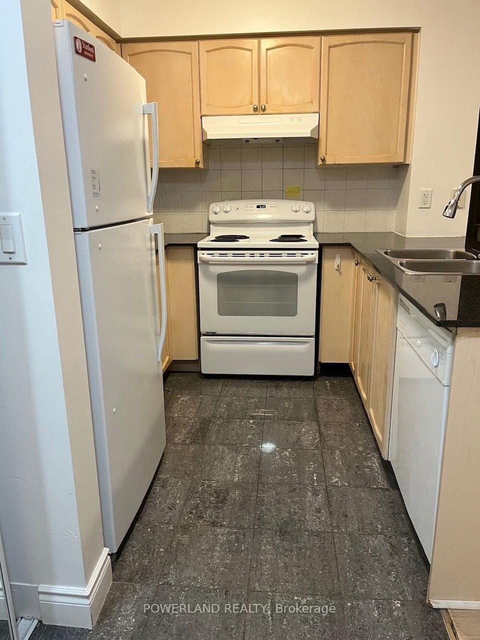 50 Brian Harrison Way Unit 602 photo 3