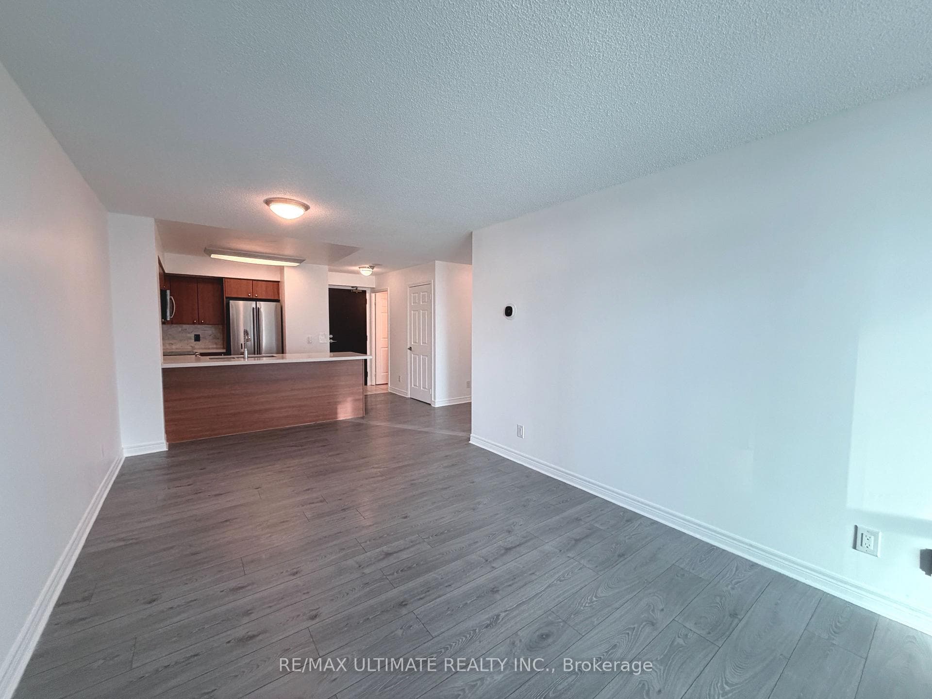 30 Grand Trunk Crescent Unit 2308 photo 4