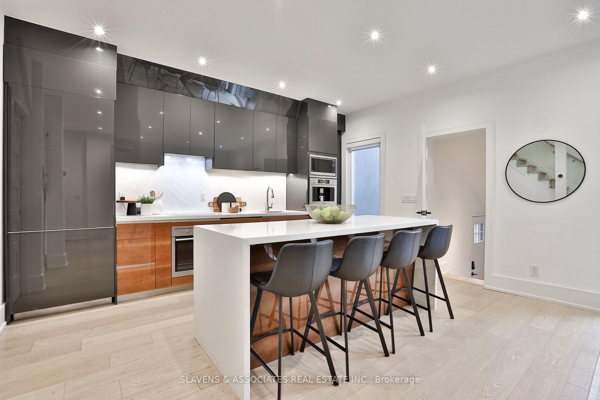 45 Ellsworth Avenue photo 14