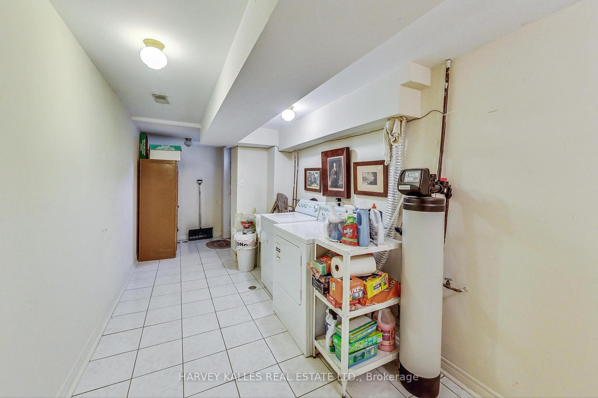 8 Fairholme Avenue photo 24