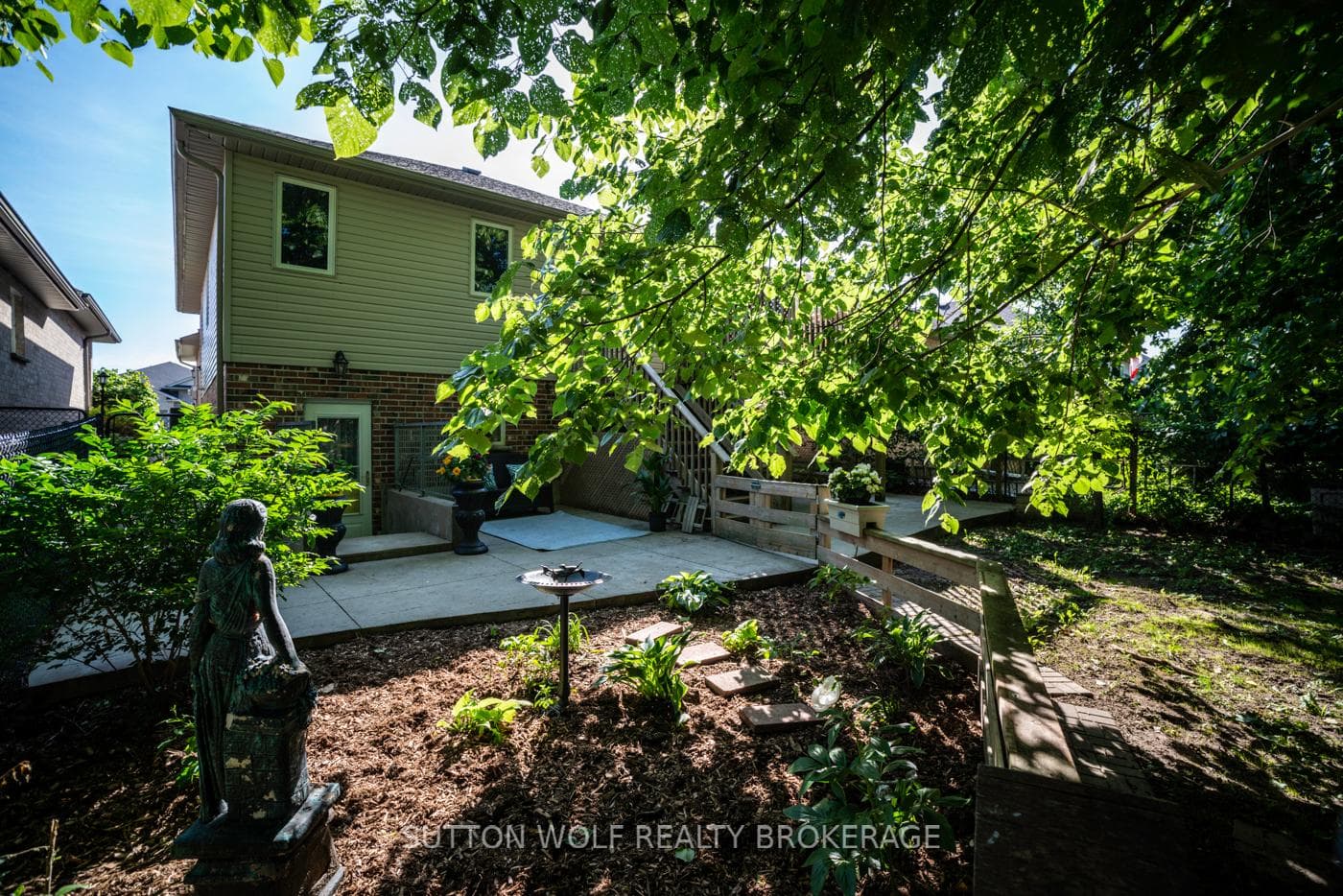 68 Bridle Path photo 35