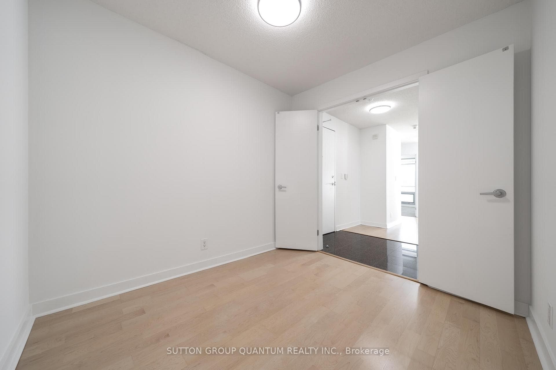 81 Navy Wharf Court Unit 3515 photo 21