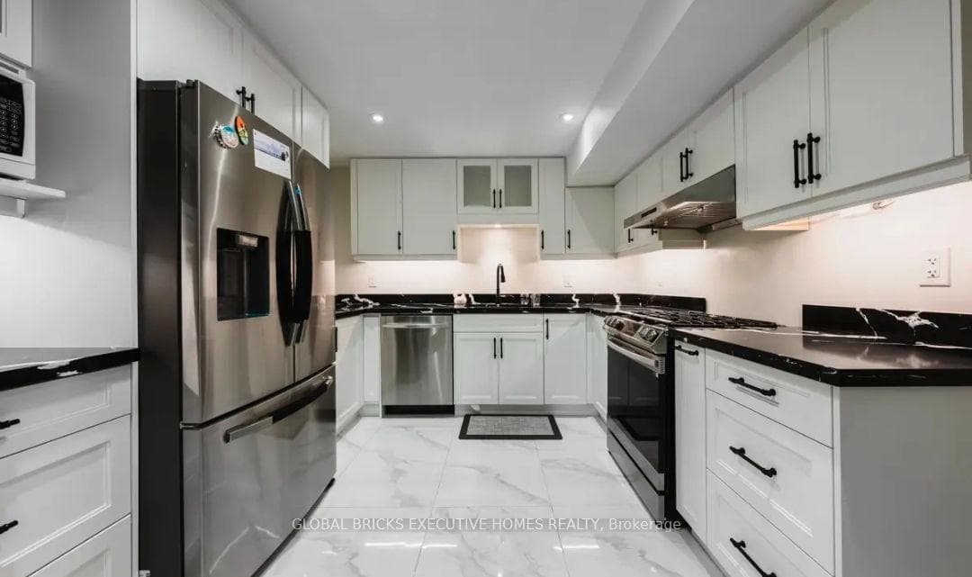 99 Benjamin Drive photo 17