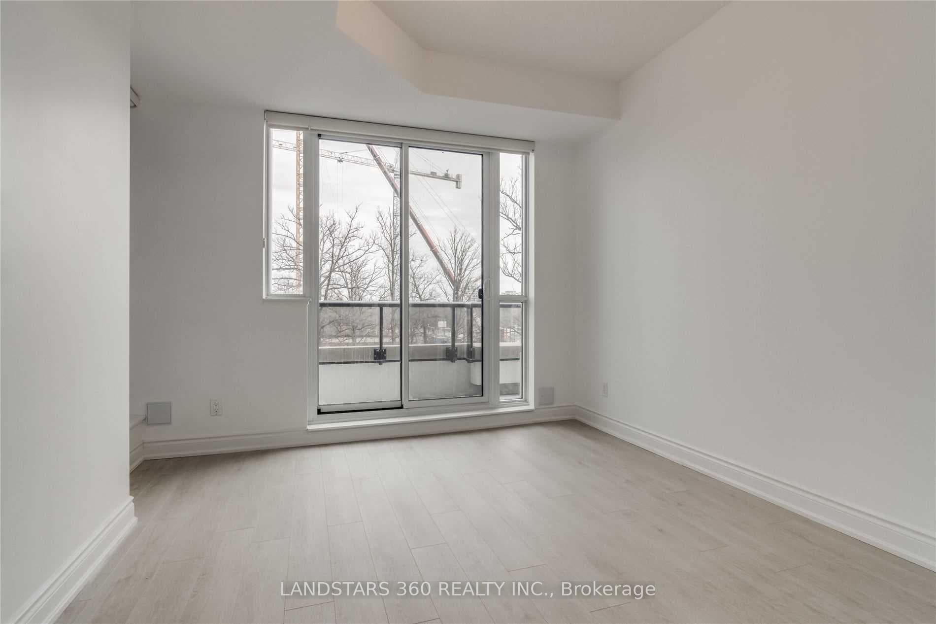 38 Cedarland Drive Unit 303 photo 12