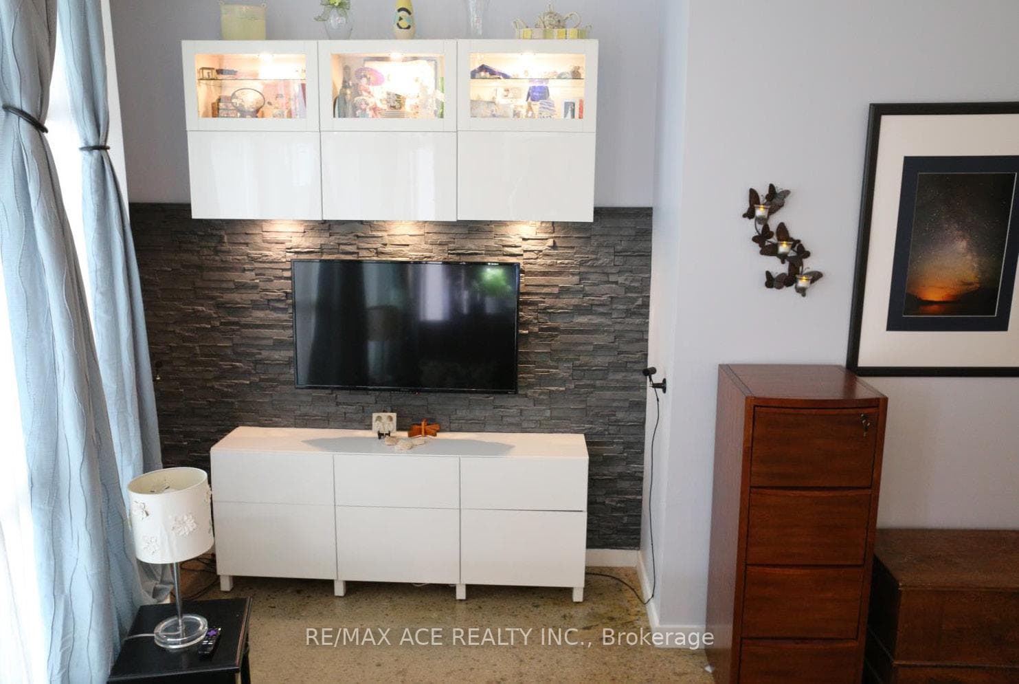 155 Dalhousie Street Unit 863 photo 8
