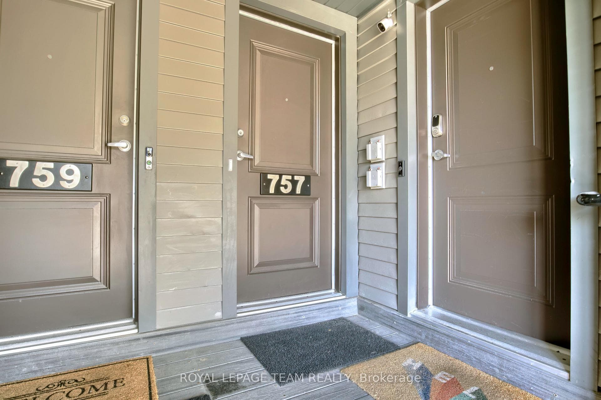 757 Chapman Mills Drive photo 2