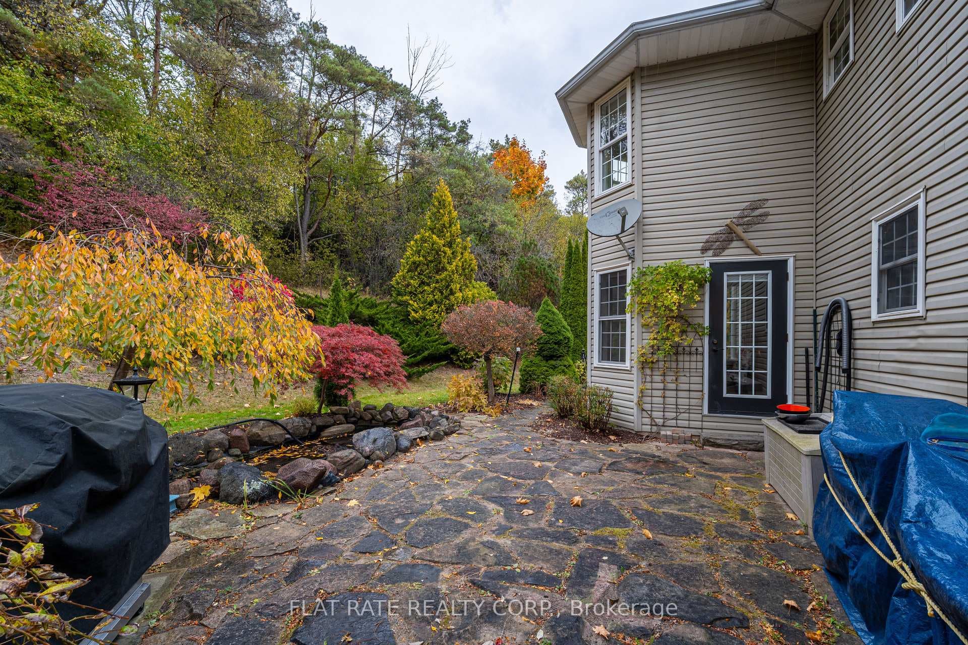 14 Forest Glen Road photo 32