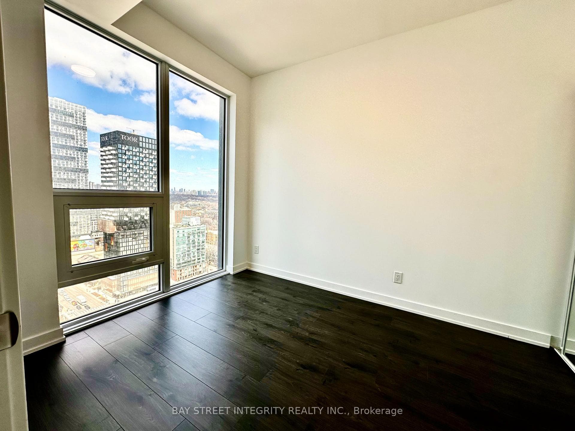 100 Queen Street Unit 2902 photo 10