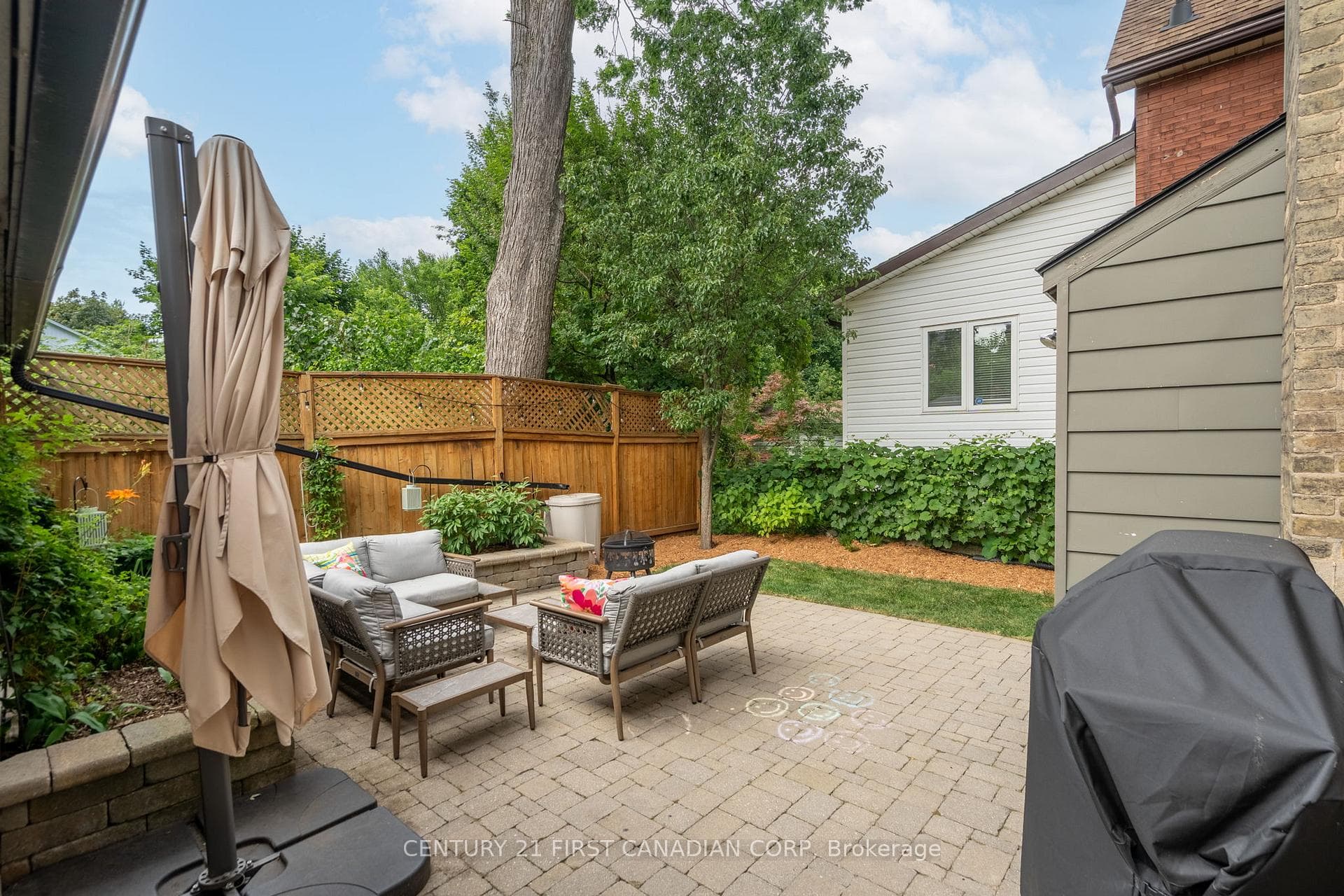 754 LORNE Avenue photo 38